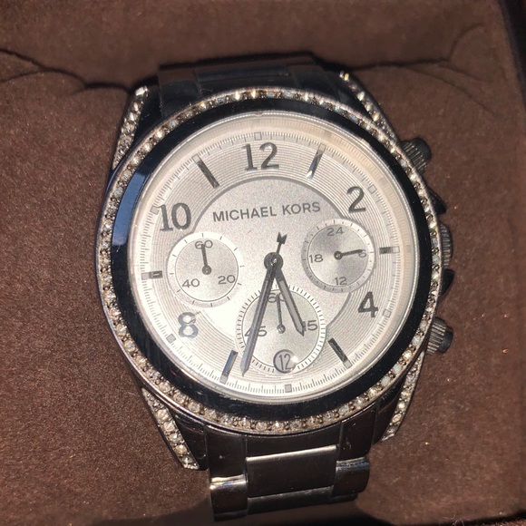 Michael Kors Womens Watch - Picture 1 of 6